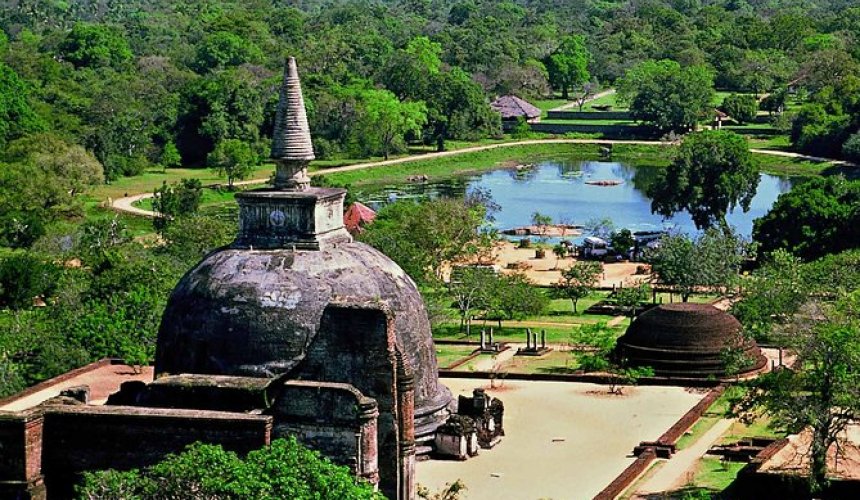 Polonnaruwa Ancient City - Gallery Image 2