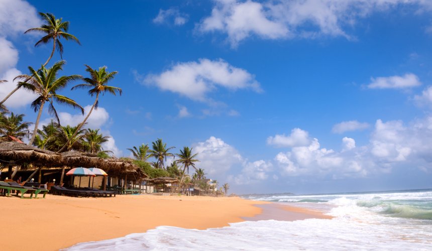 Hikkaduwa Beach - Gallery Image 2