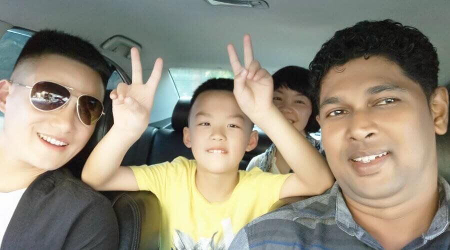 Group Tour - Photo 2